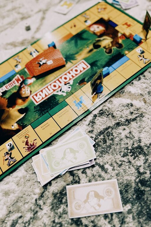 Fun and Easy Ideas for Family Game Night at Home